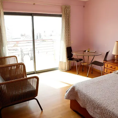 Bellavita ゲストハウス